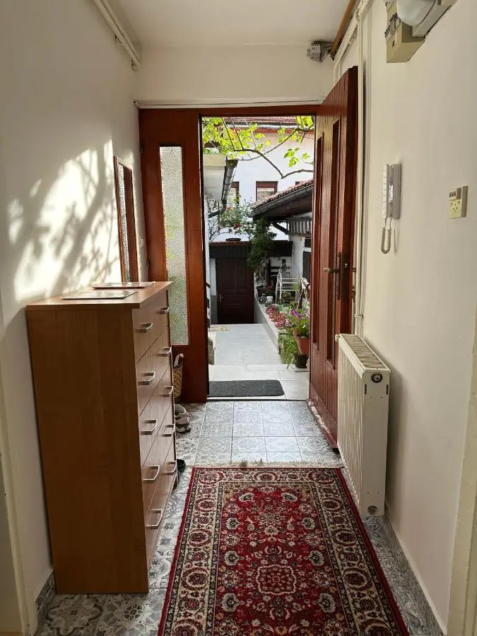 Yasmin Apartments - Your Window to Sarajevo