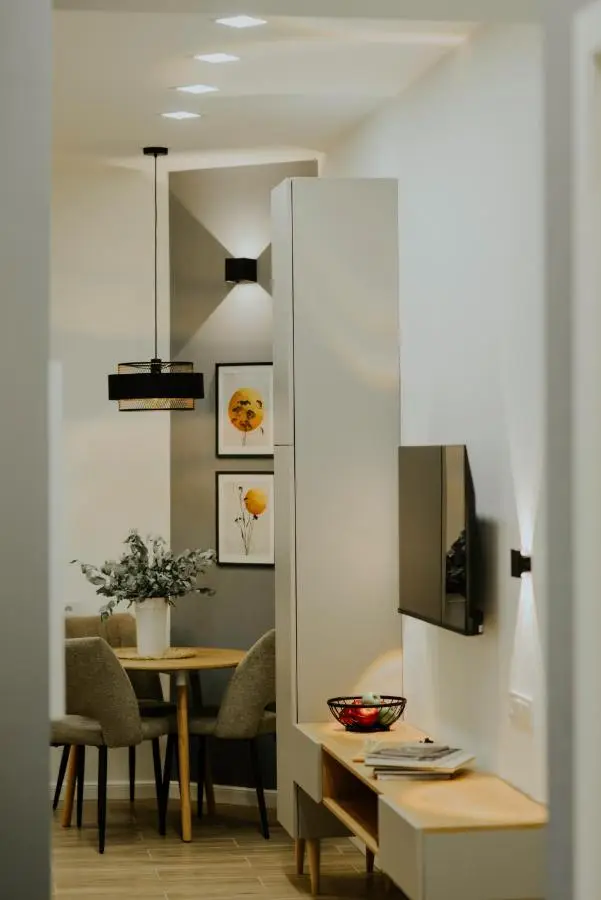 Skyline Luxury Suites