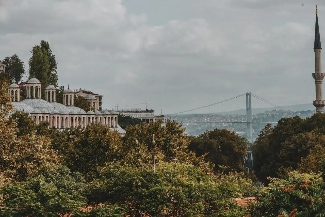 Selvese Suites, Serviced Living in Galata