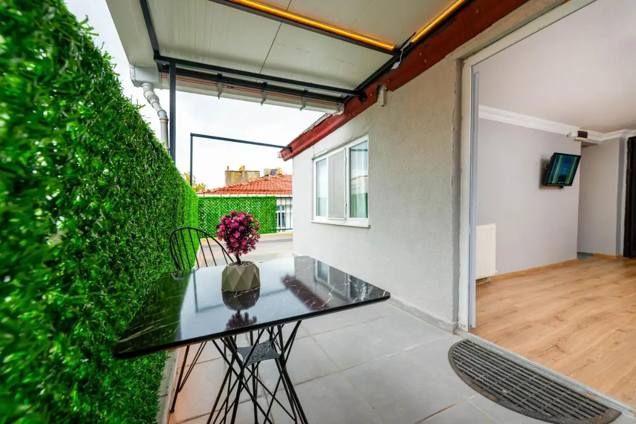 Pio Apart Hotel