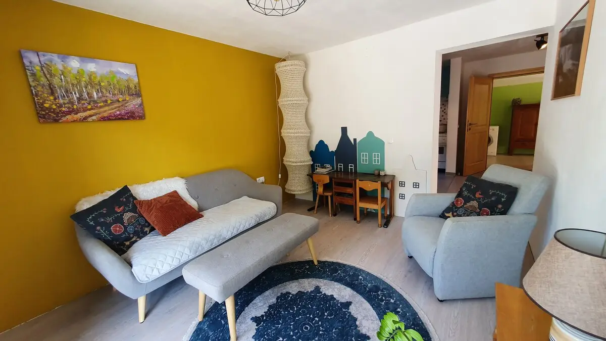 Lovely 2 bedroom apartment next to river Una!