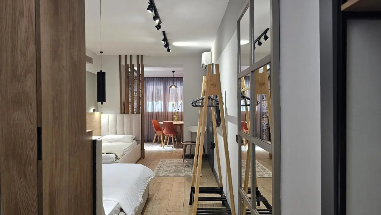 TAM Center Studio Apartment Next To Blloku No1