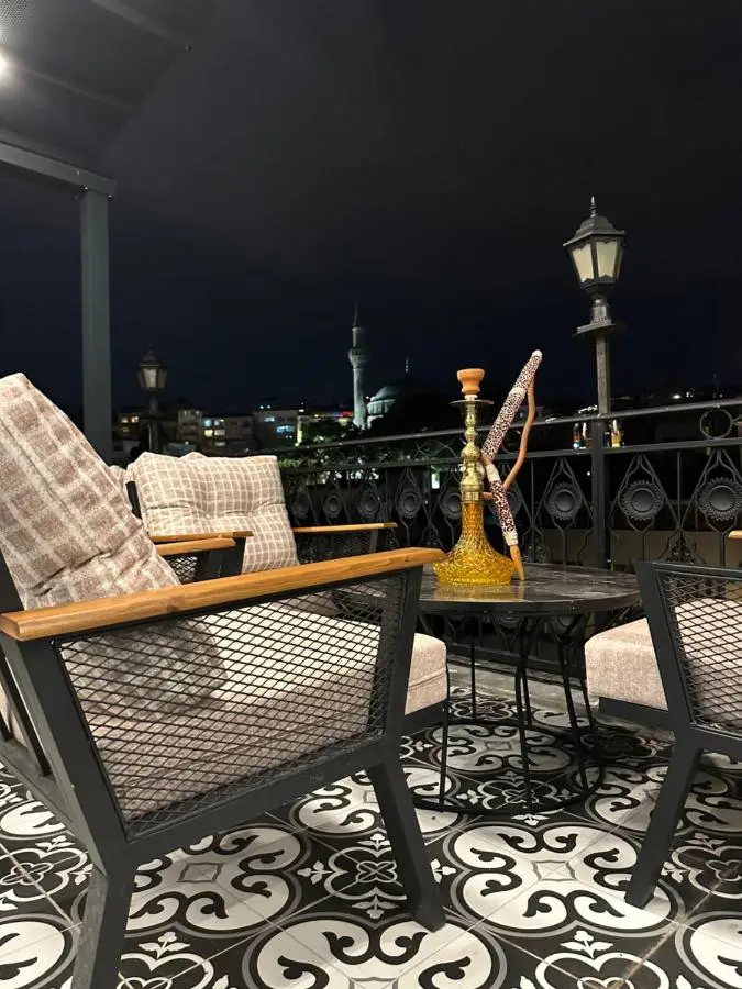 IMMORTELLE HOTEL lord sophiha