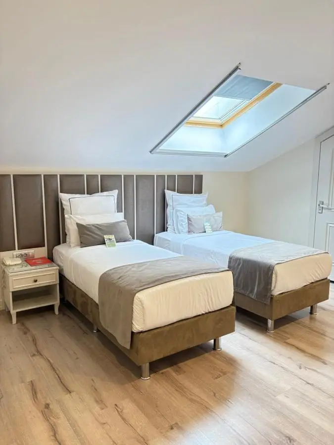 Le Petit Palace Hotel - Special Category