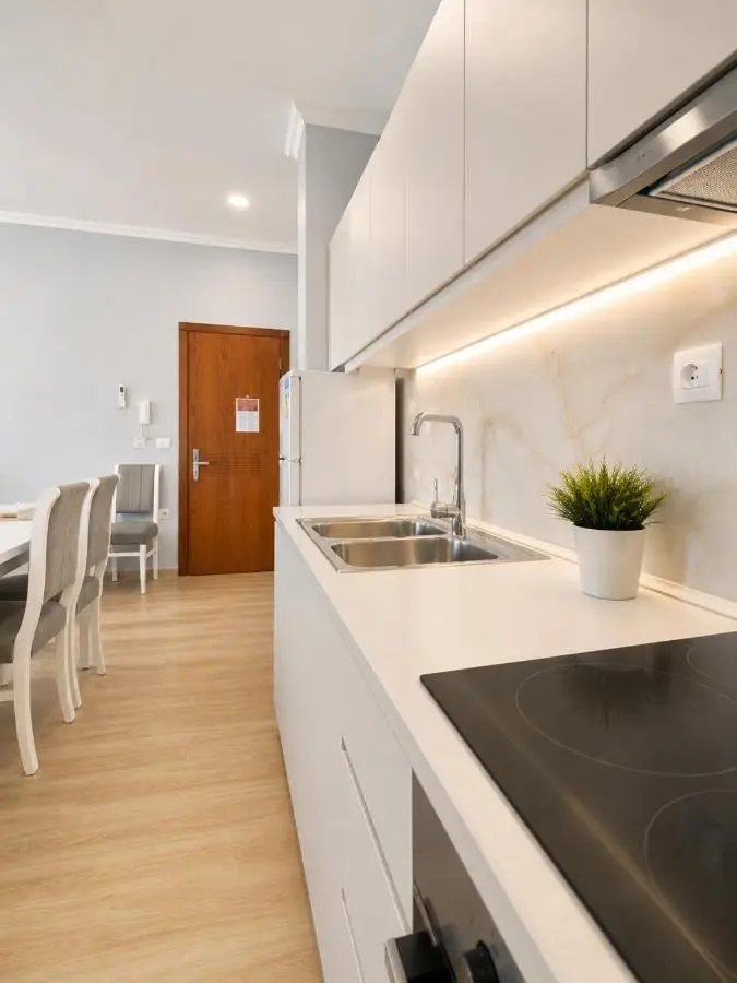 Flors Apartments