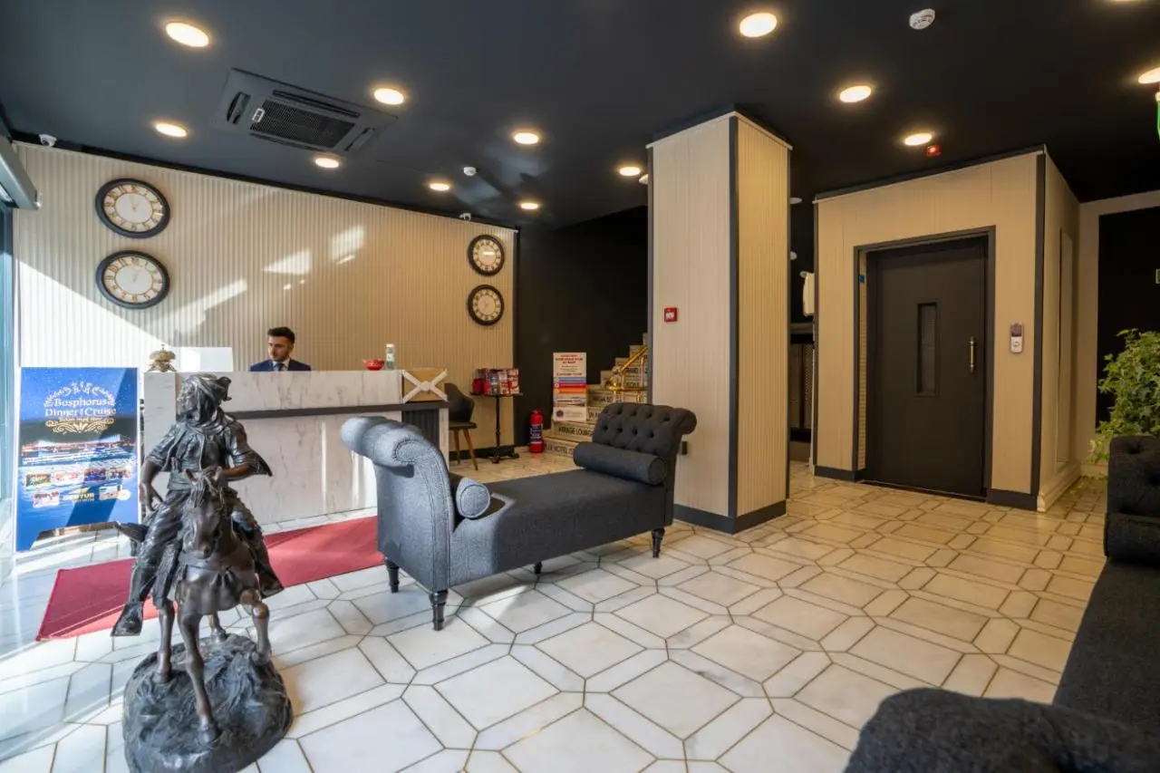 Navoris Hotel