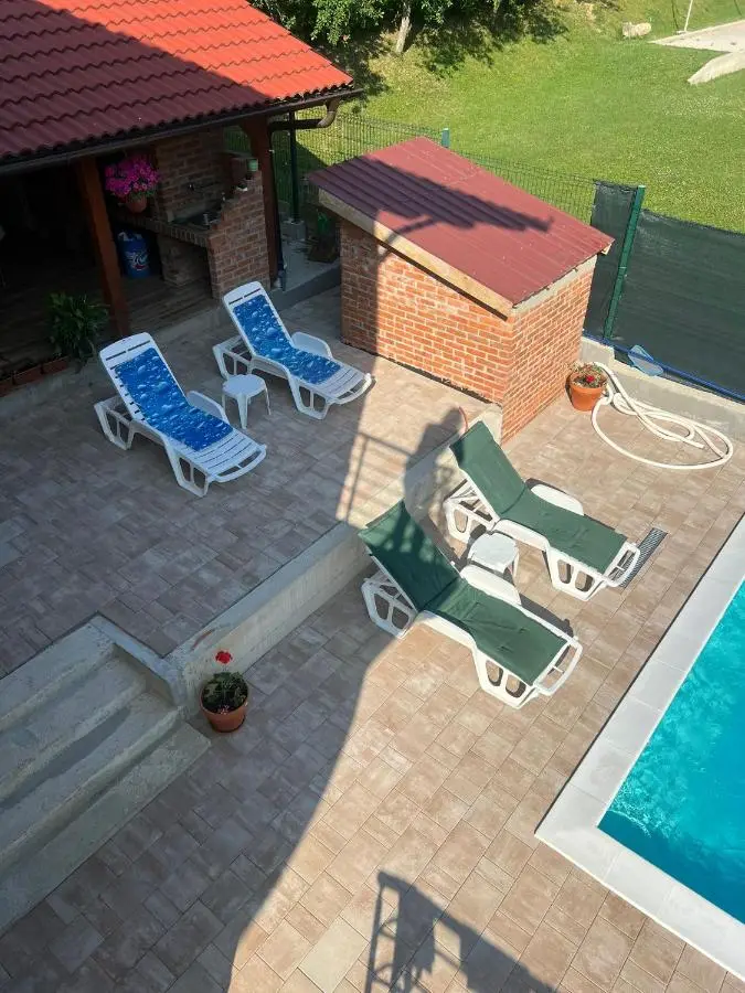 Holiday Homer Vila na Obali Vrbasa