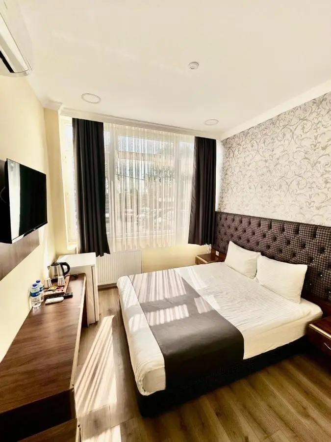 Hotel Verçenik