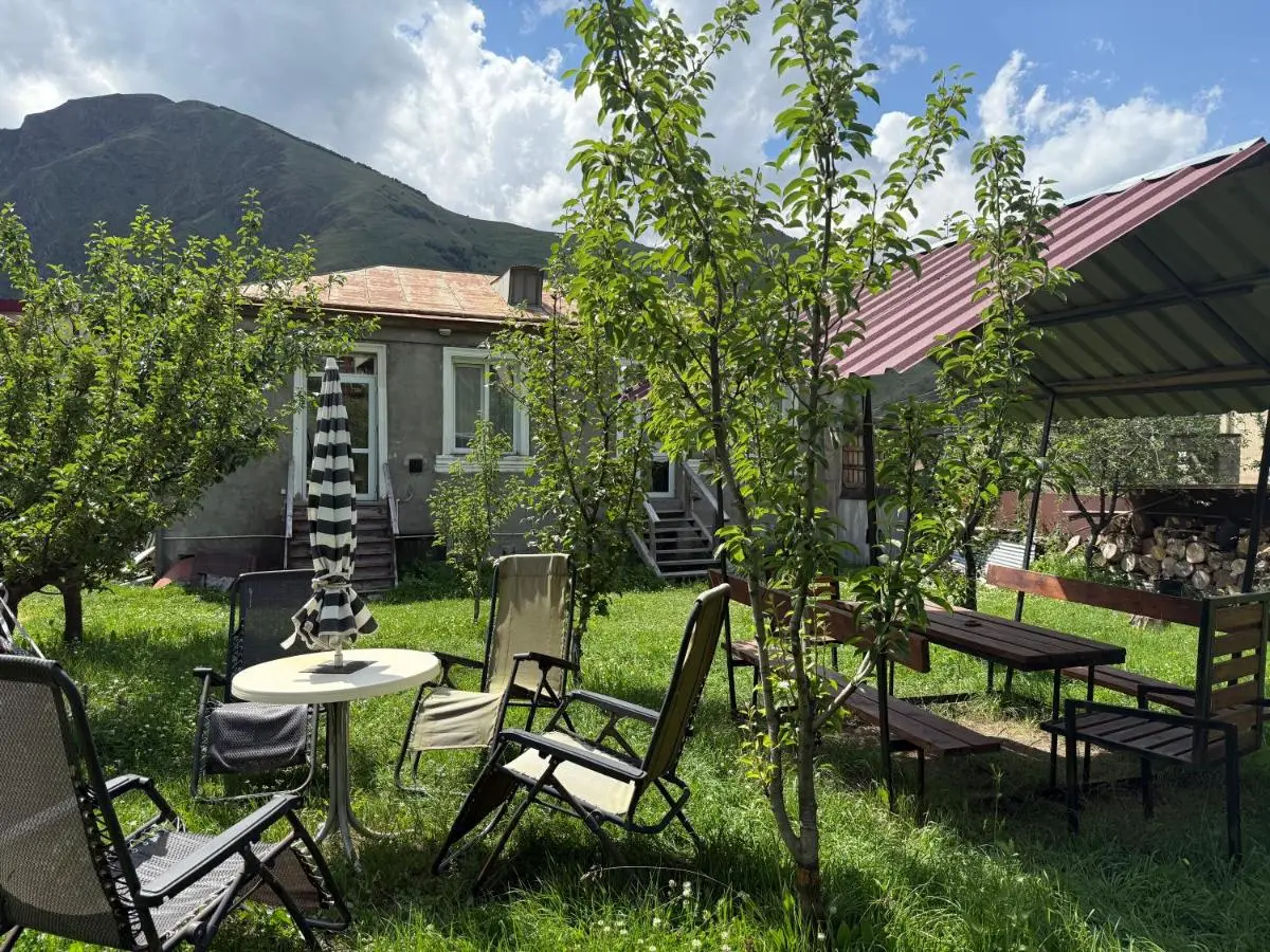 Kazbegi Green Yard