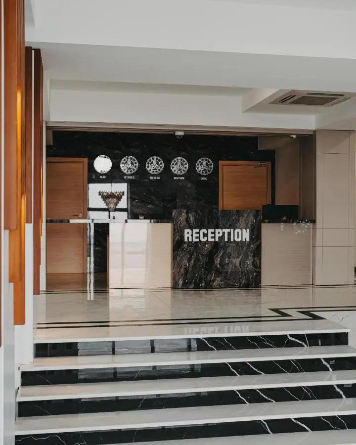 Port Marine Hotel By HOLLYWOOD
