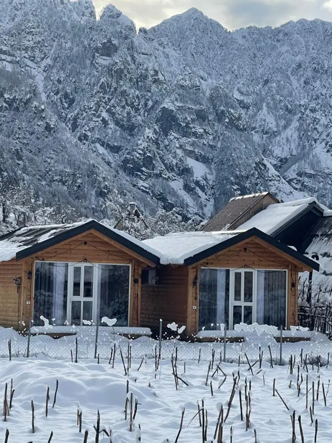 Thethi Mountain Villas