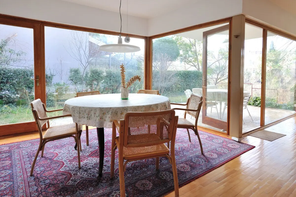 Vila Glass House