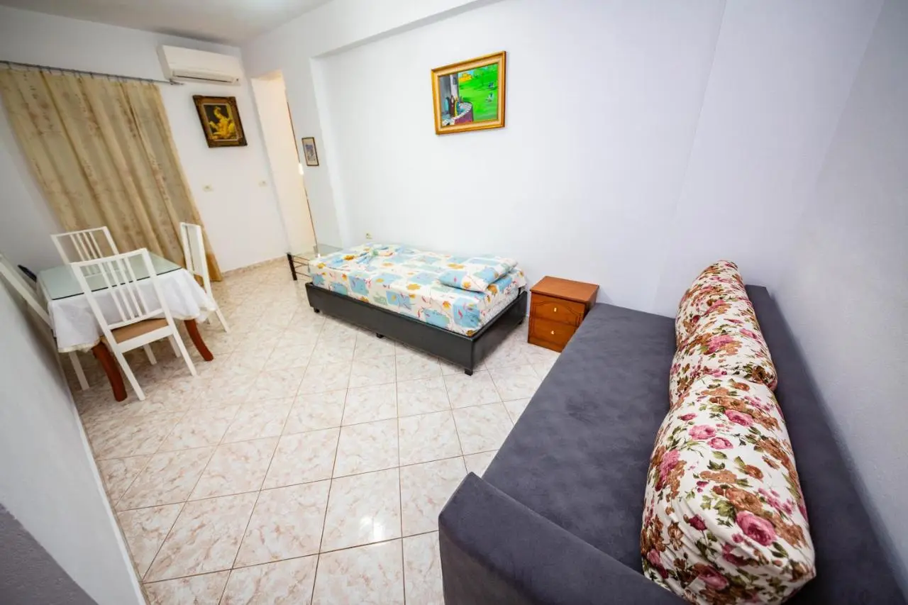 Apartments Cikuli