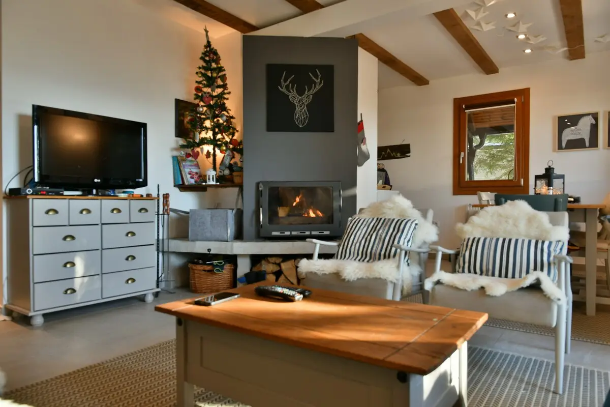 Vlasic Cabin