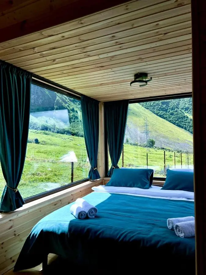 Kazbegi Inn Cottages