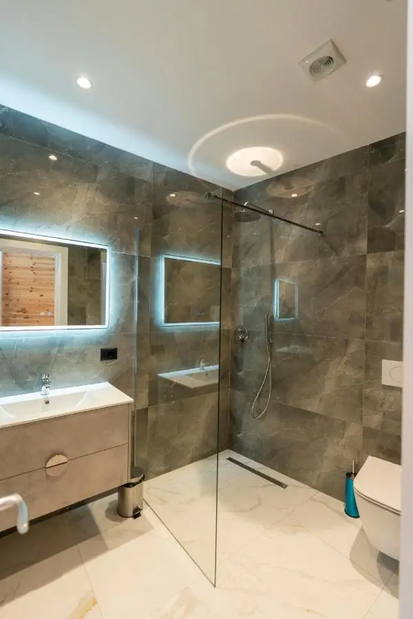 Hotel 5 Stinet