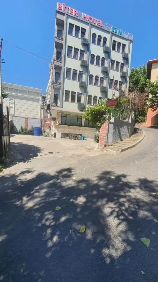 Biter Hotel
