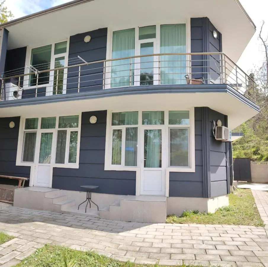 Villa TG