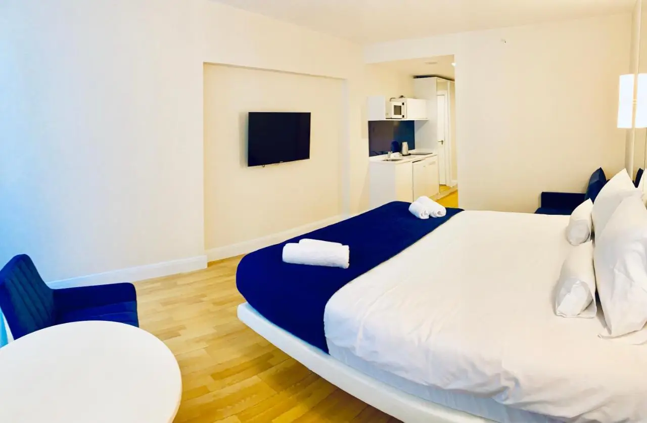 Royal Sea Breeze Apartments