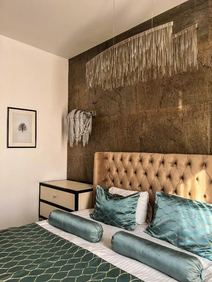 Shirvanshah Hotel