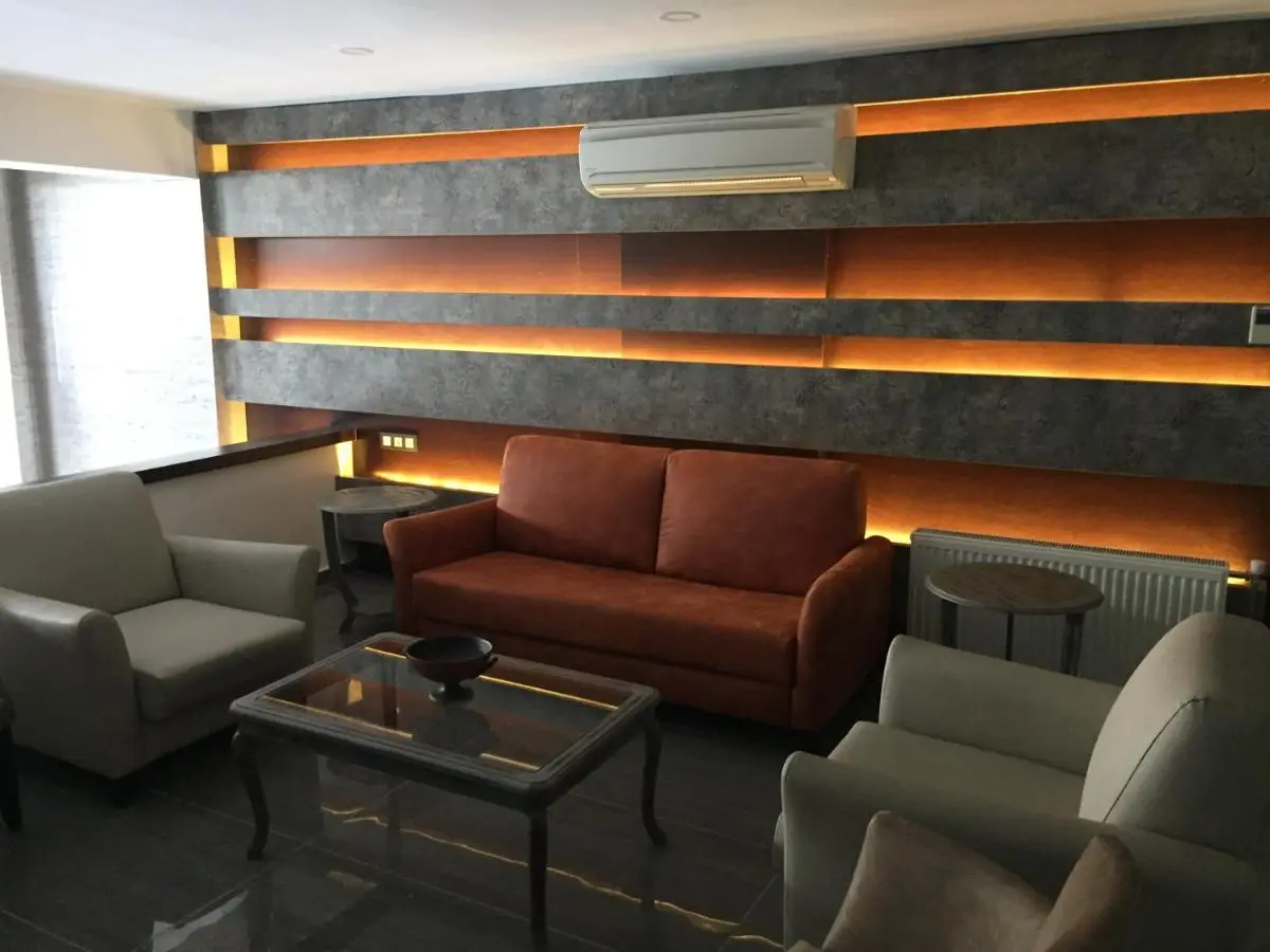 Helen Hotel