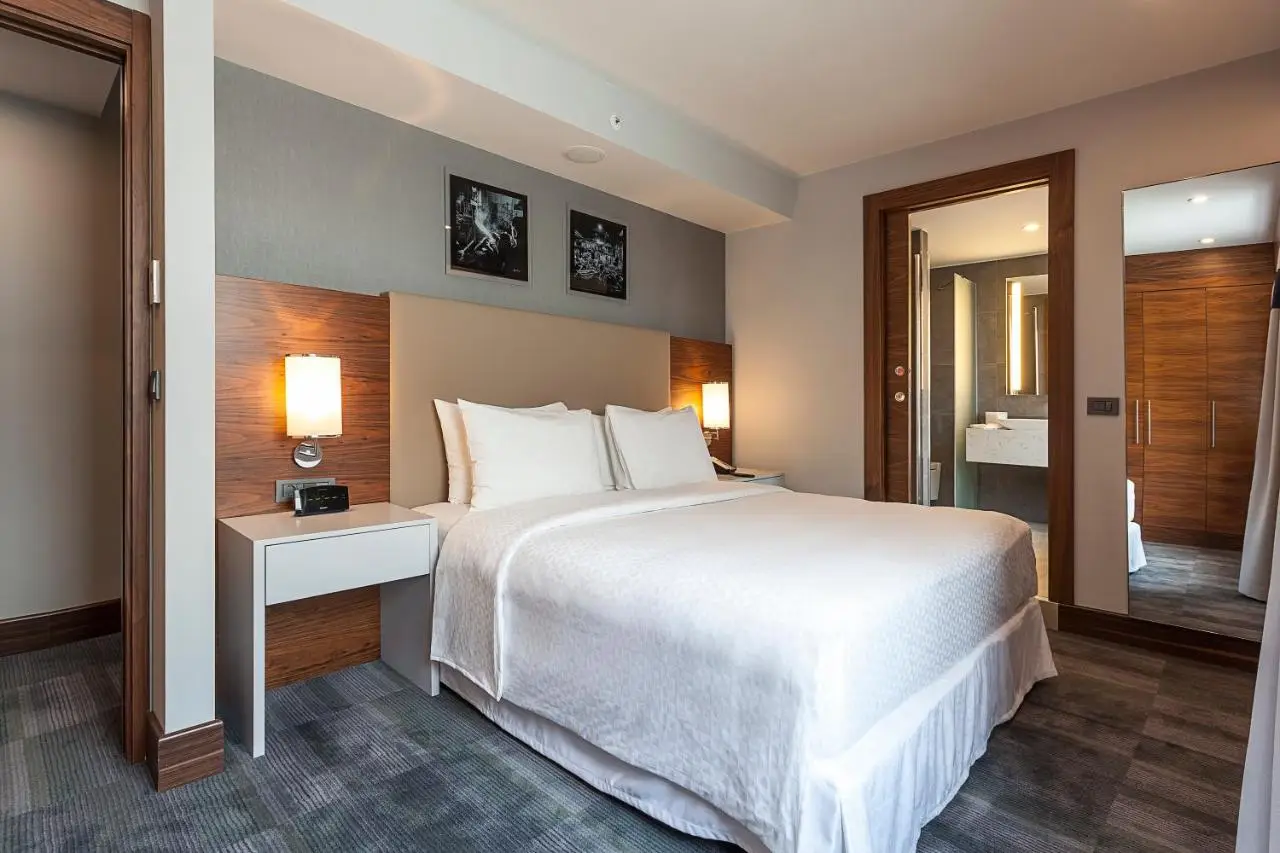 Bof Hotels Business