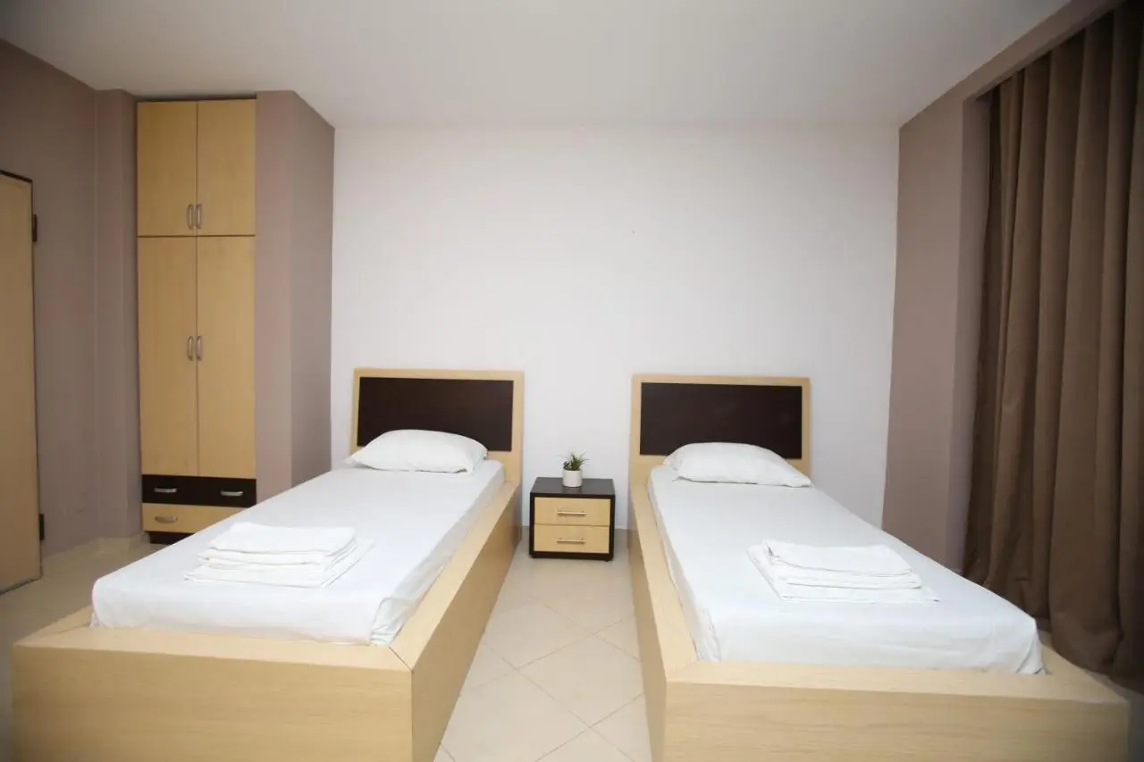 TekB Rooms & Apartments