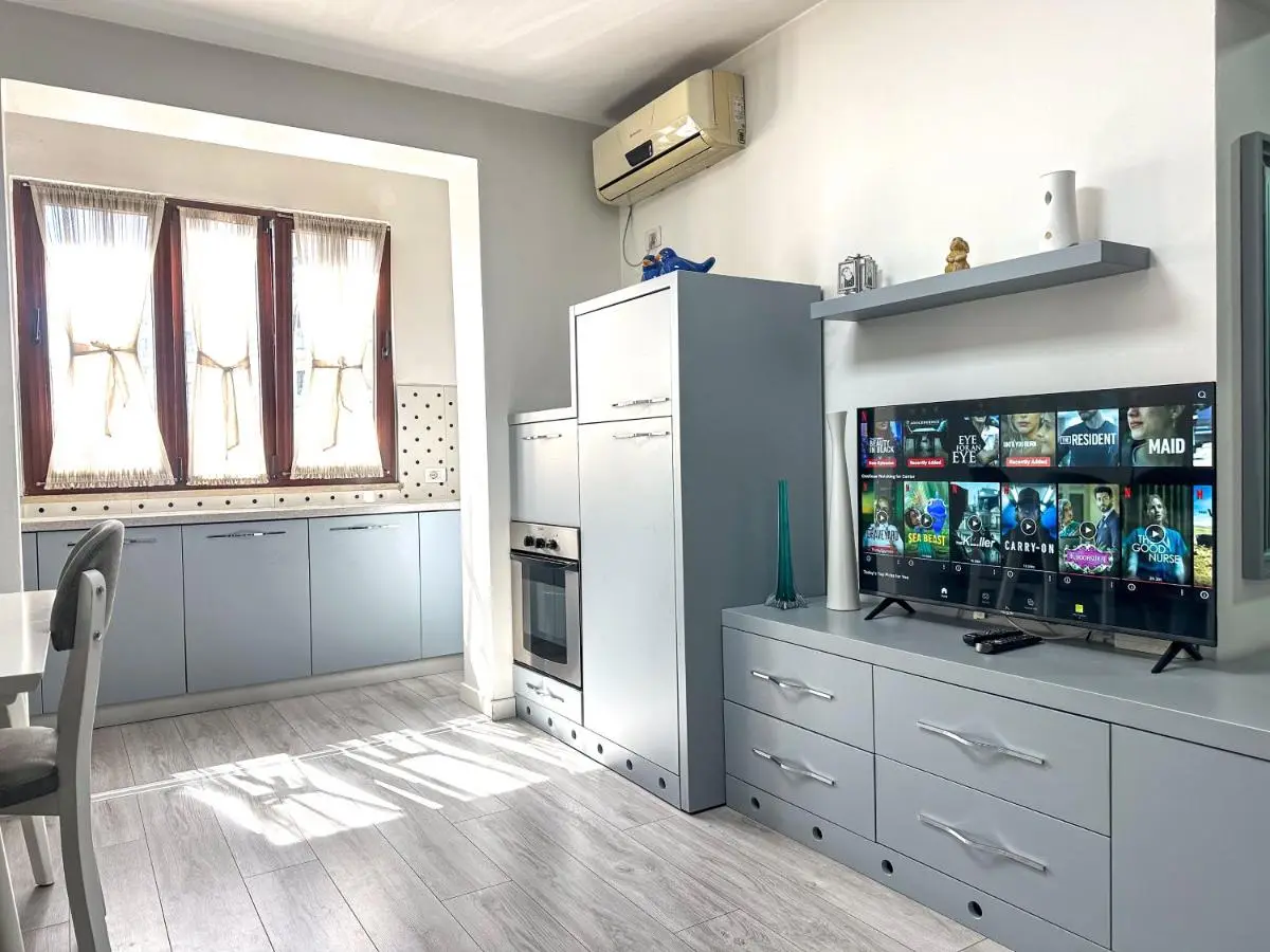 City Center 2BR Apartment