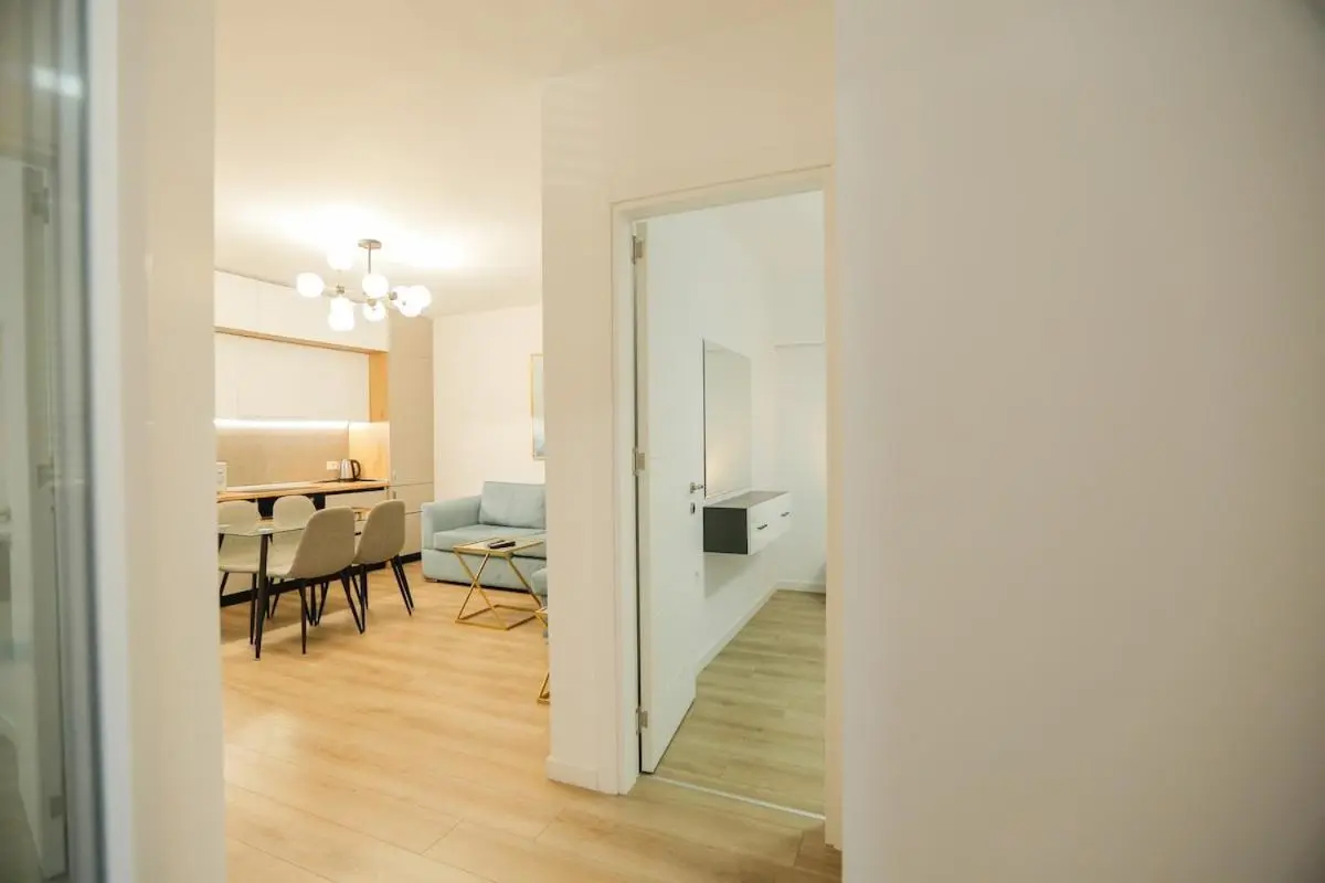 Miku Apartment-Brand New at Wilson Square
