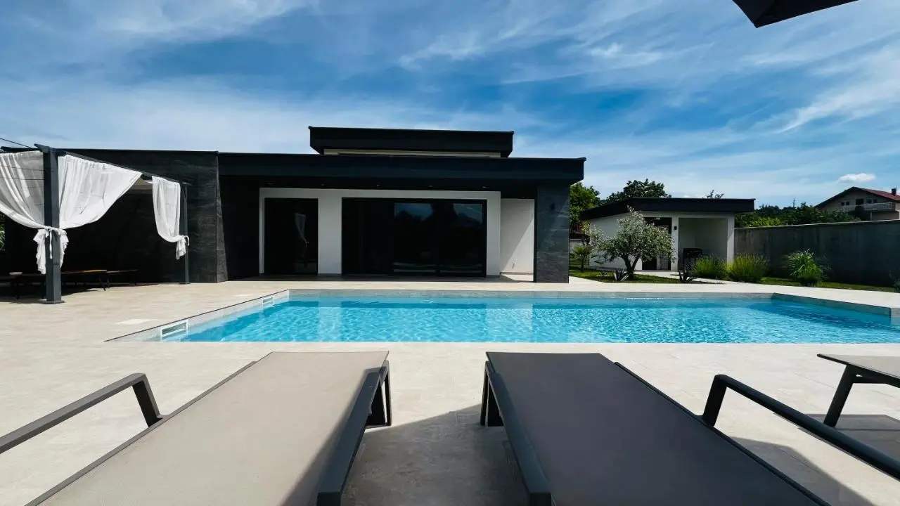 Villa LUSSO