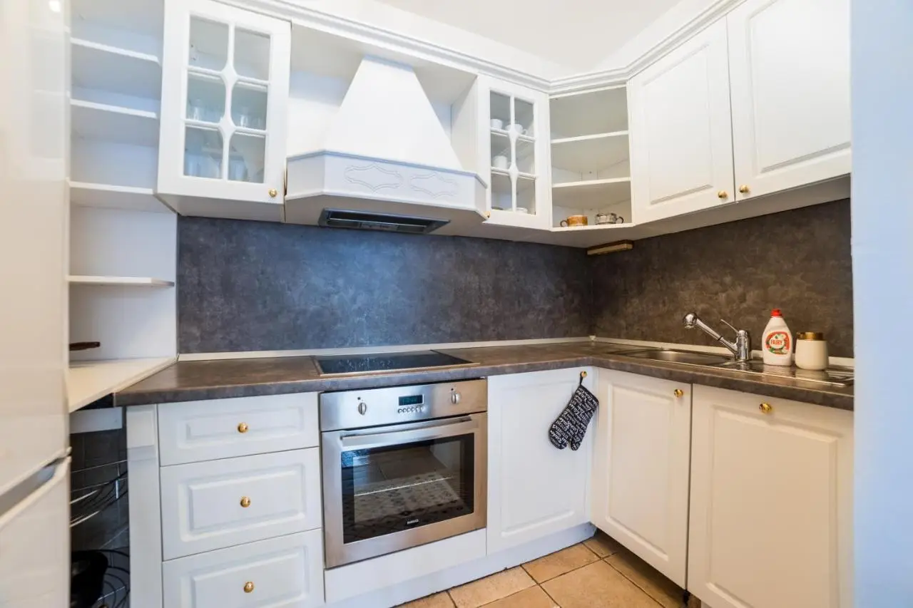 Urban Santiq City Center 3-bedroom apartment with balcony