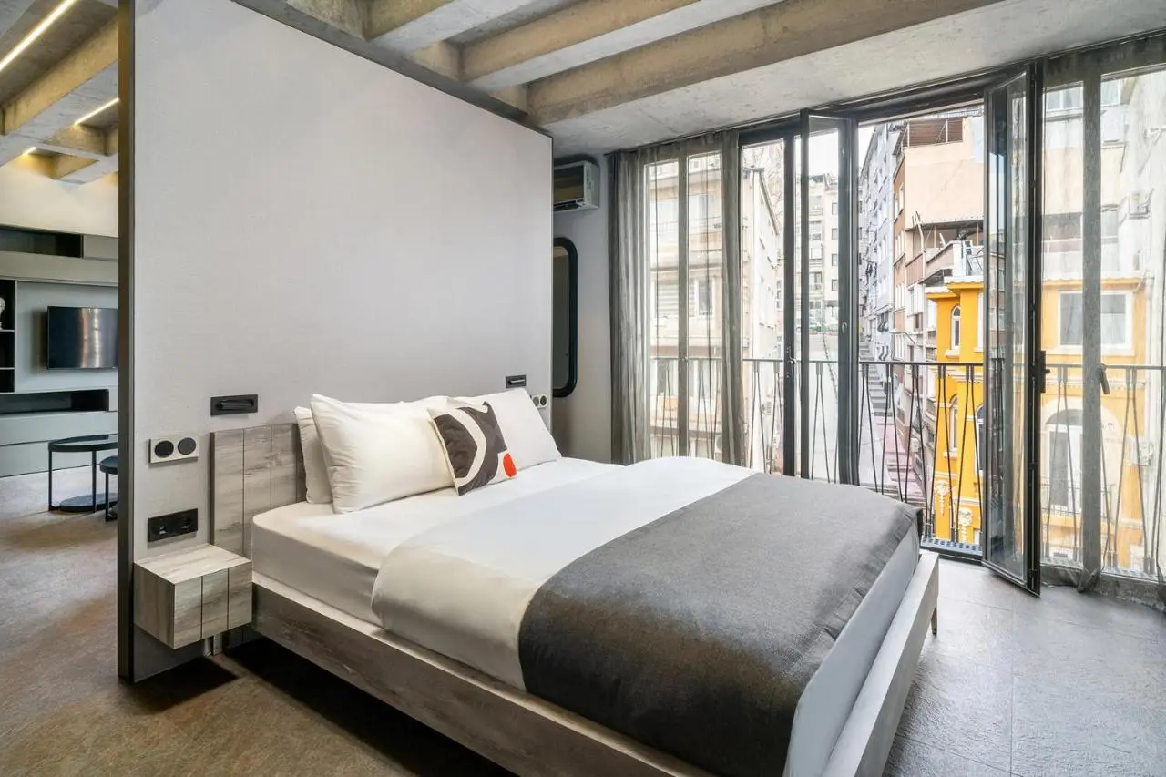 RA Apartments