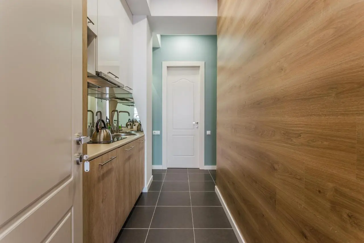 8 Rooms Apartotel On Meidan
