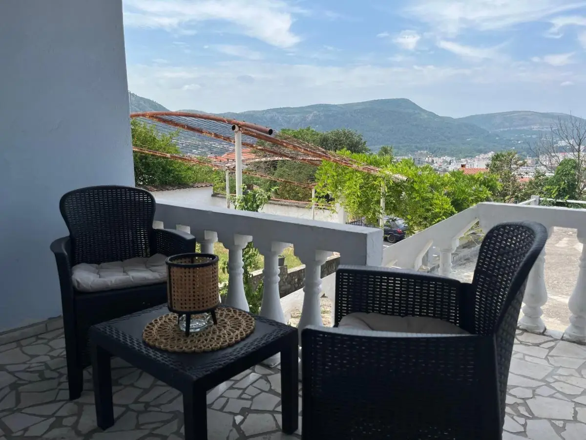 Apartments Azura