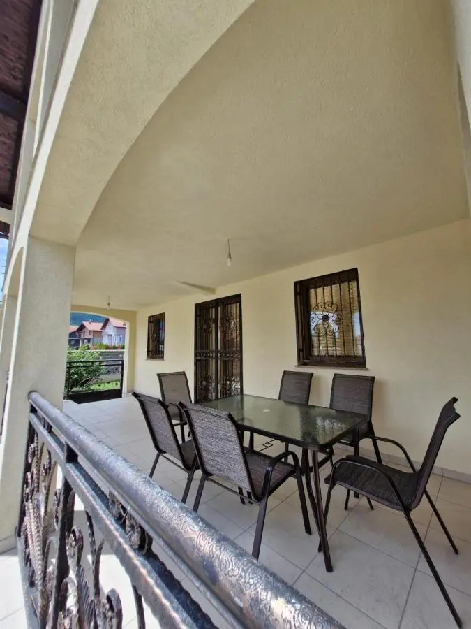 Hajr Villa