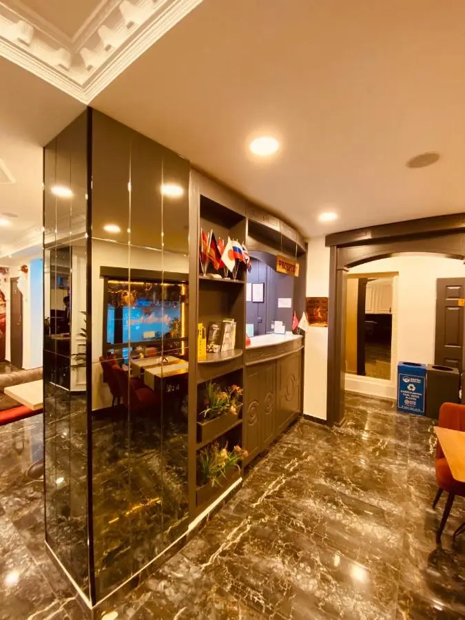 Adora Hotel