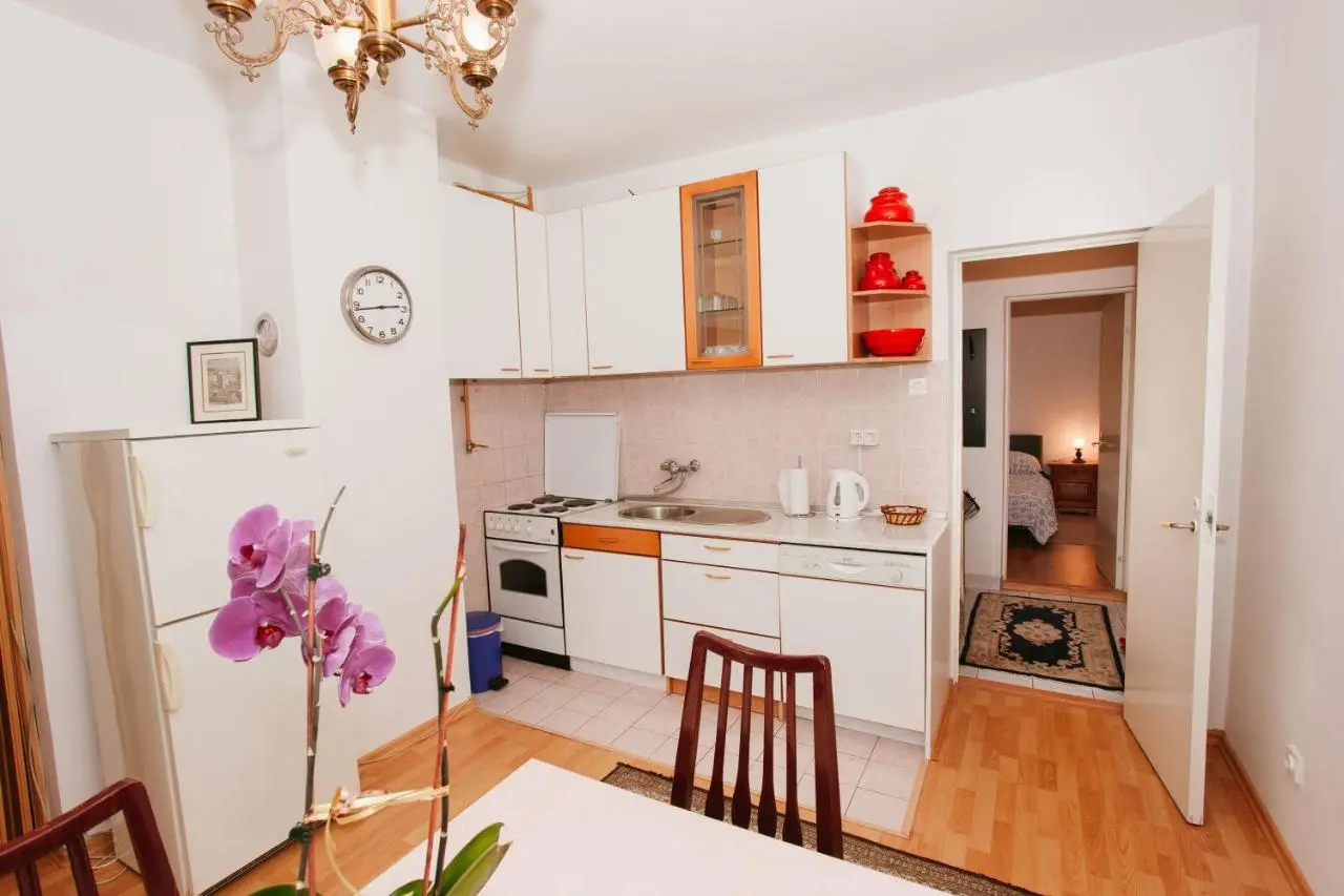 Ovcina Garden view residence
