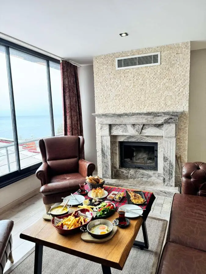 Life Point Hotel