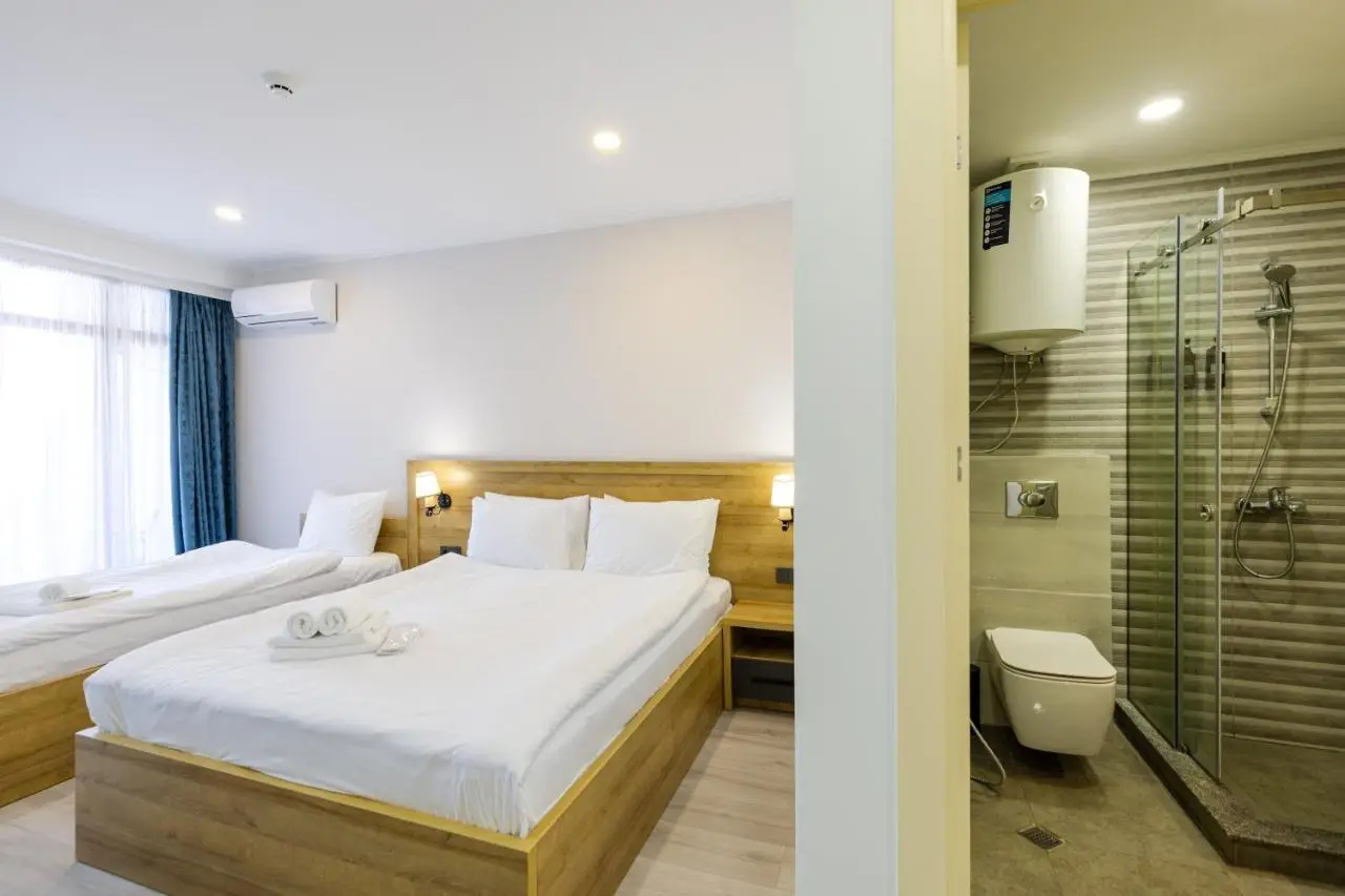 Aqua Batumi Hotel & Apartments