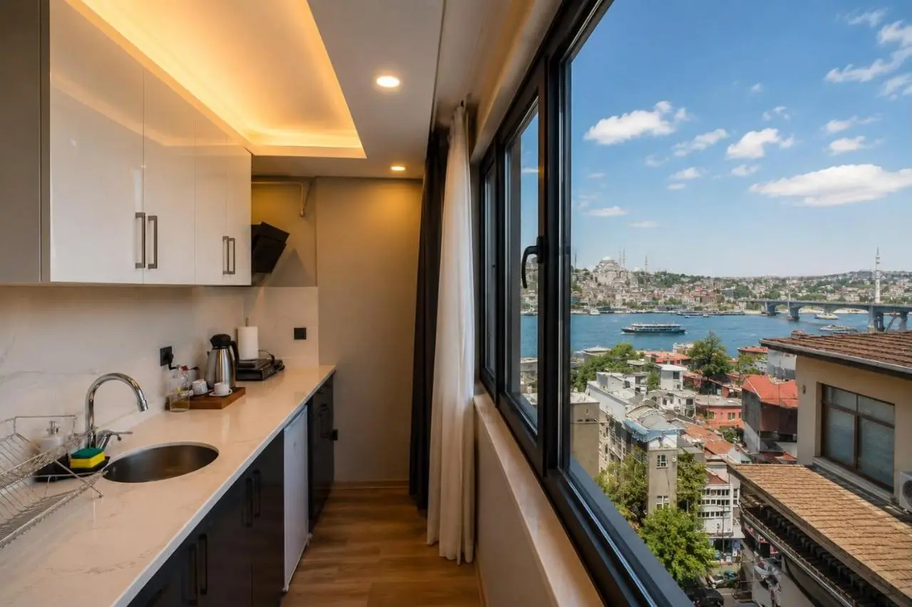 Art Karakoy Hotel