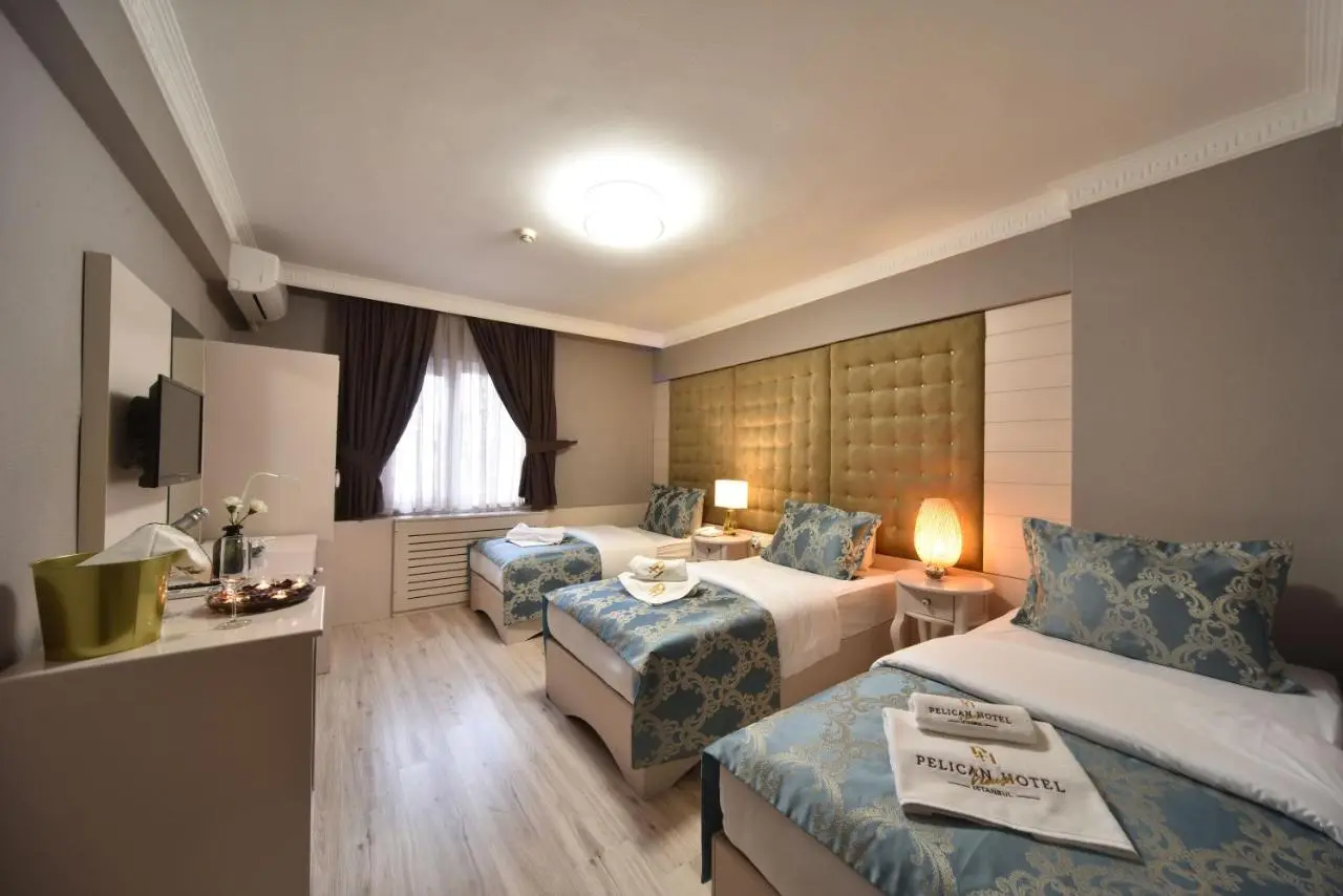 Pelican House Hotel