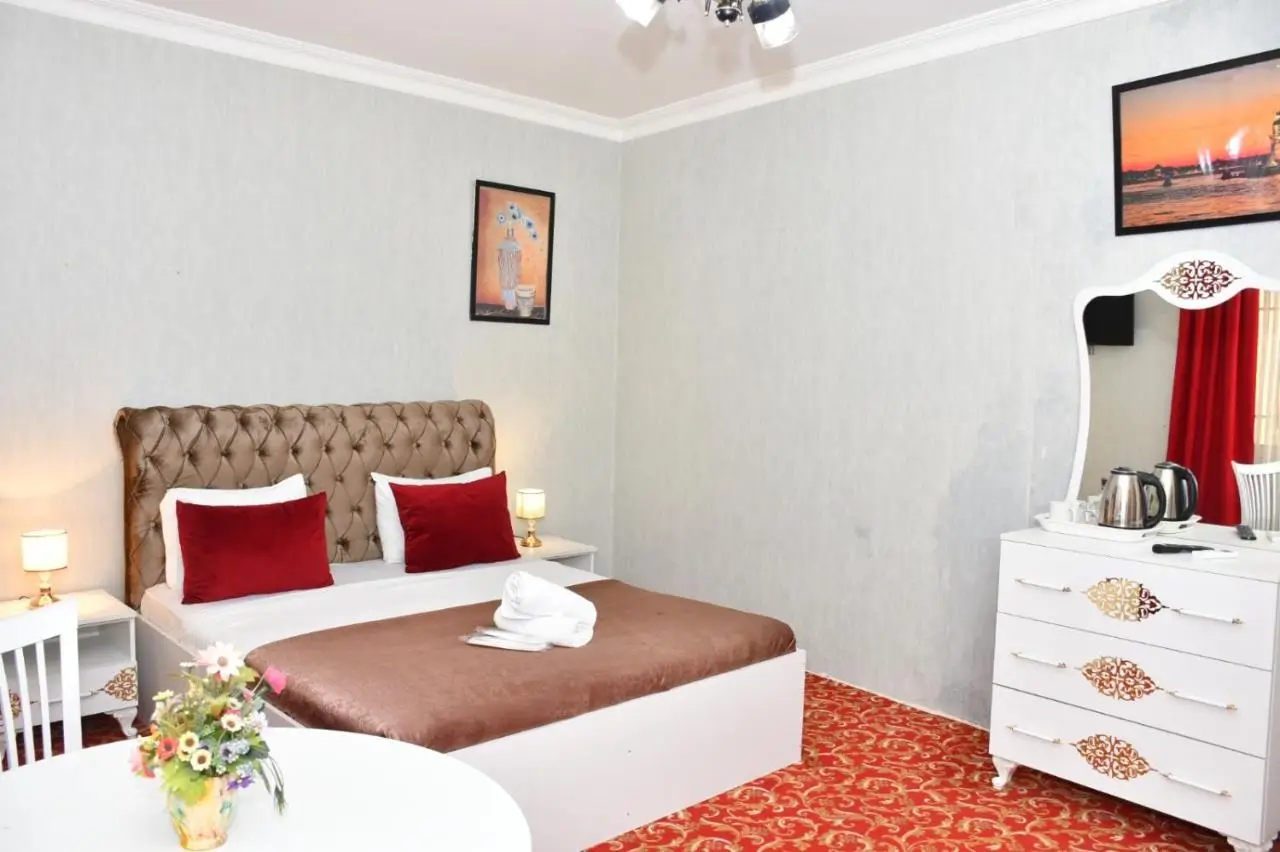 Old Town Hotel