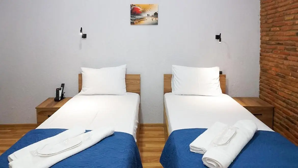 Apartment Khizana