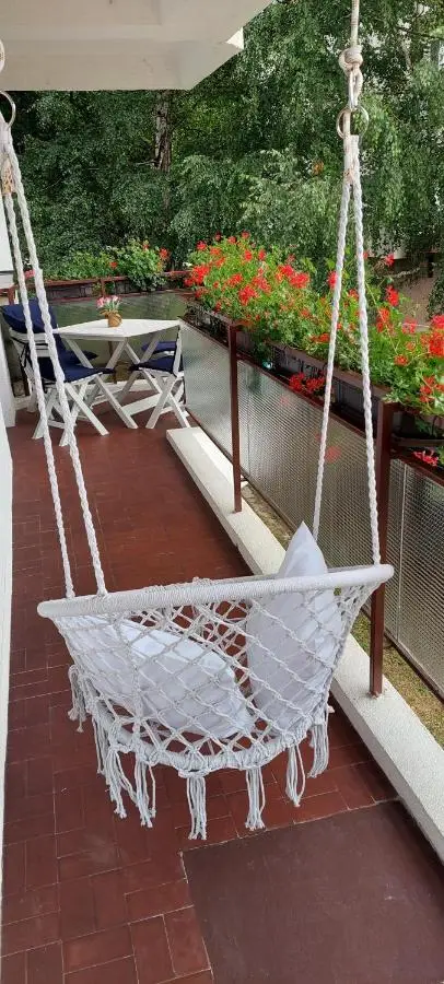 VIEW APARTMENT