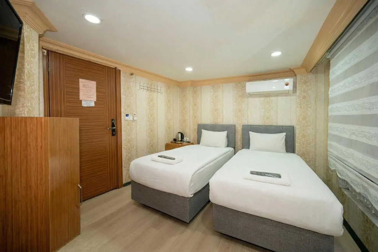 Maxwell Hotel