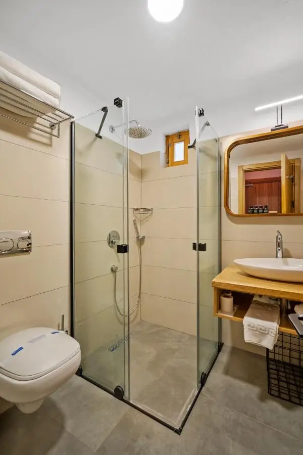 ZEYT INN HOTEL