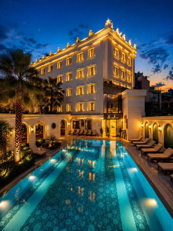 Sura Hagia Sophia Hotel
