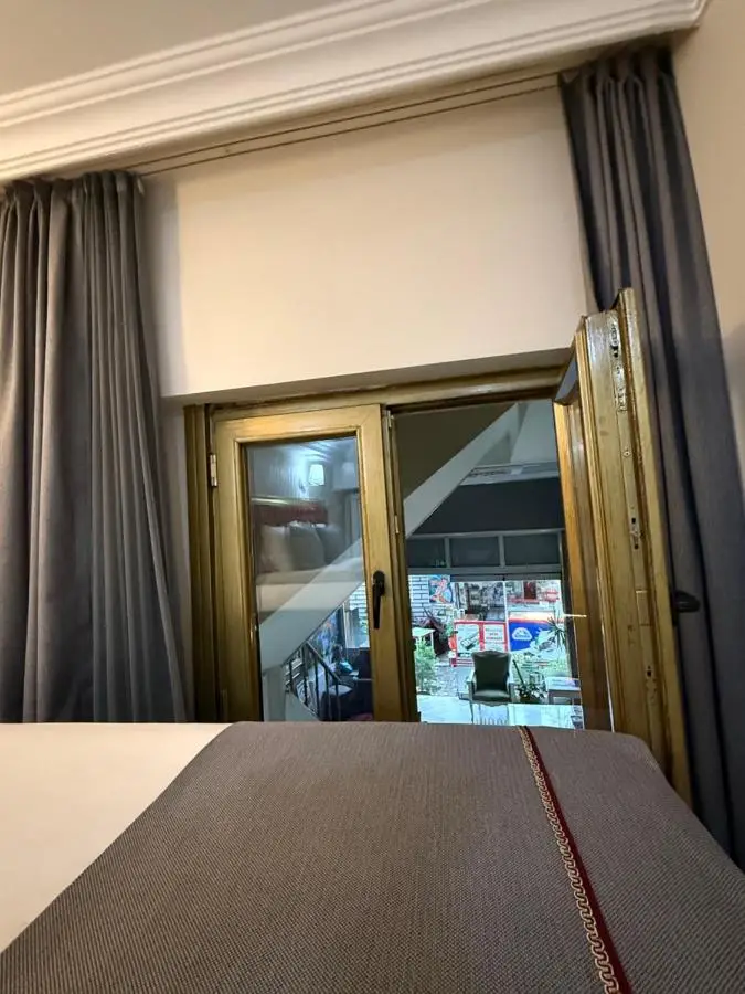 RHYTHM HOTEL