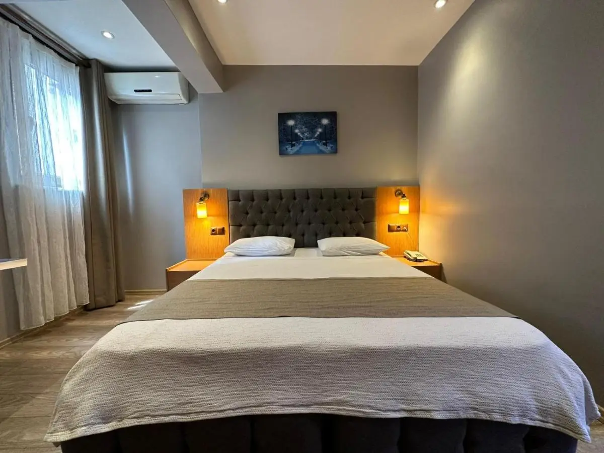 Ada Life Hotel