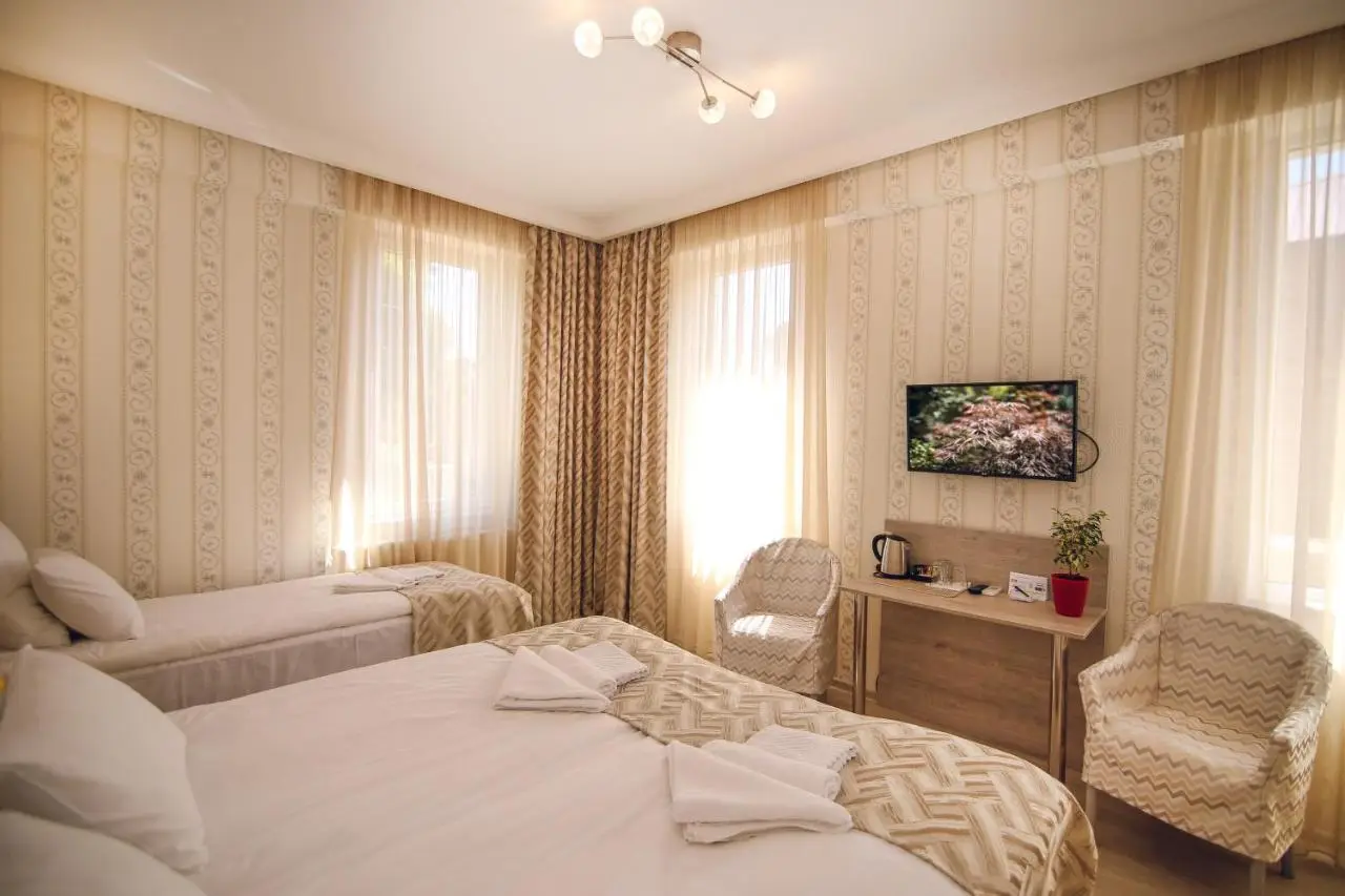 Hotel Kera